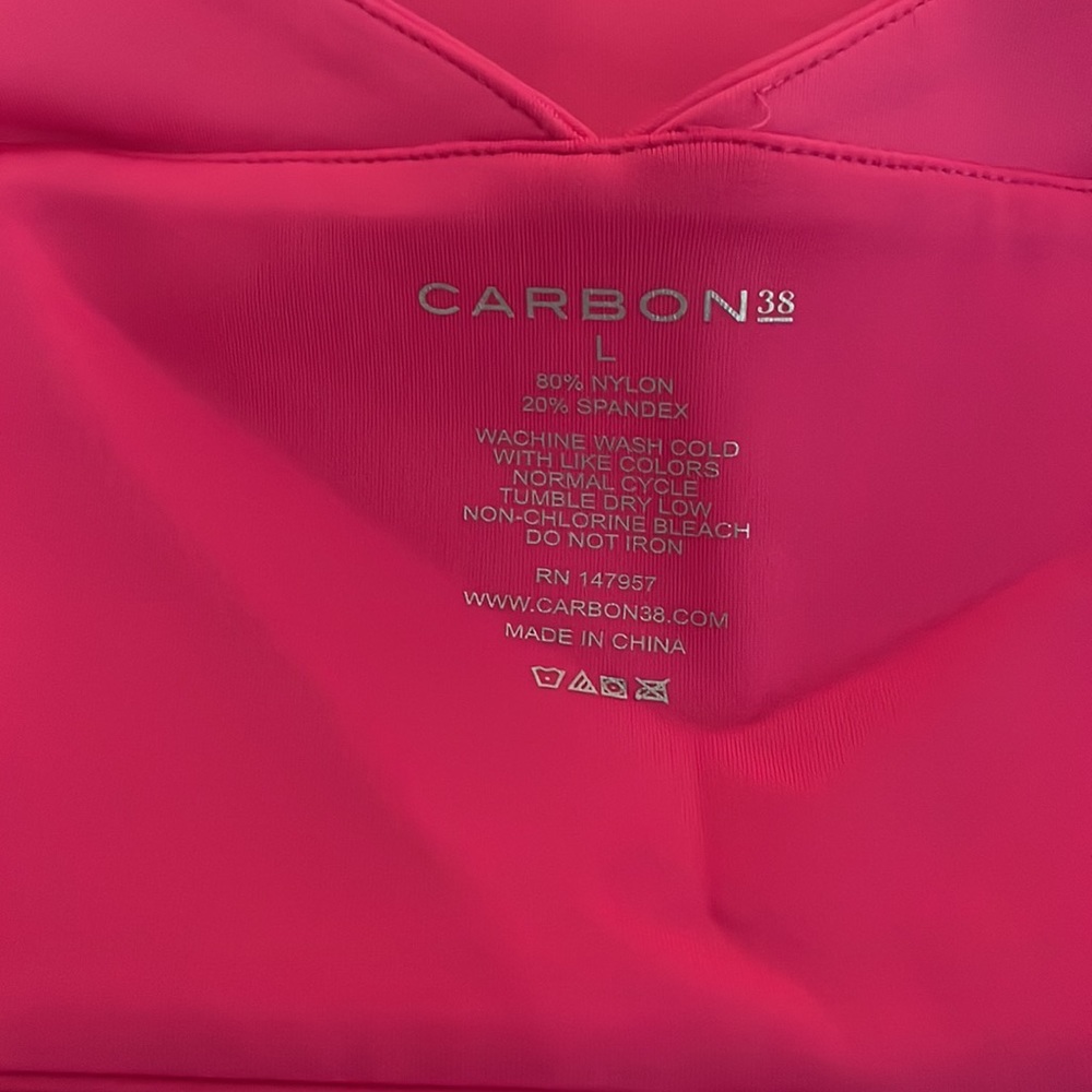 Carbon 38 Workout Ruffle Top - Picture 5 of 8